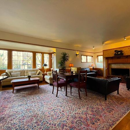 Cecil Bacon Manor Bed and Breakfast Seattle Buitenkant foto